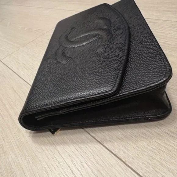 CHANEL Wallet on Chain - Picture 7 of 13